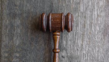 Michael Smith plaide coupable dans une affaire de fraude en streaming de 10 millions de dollars