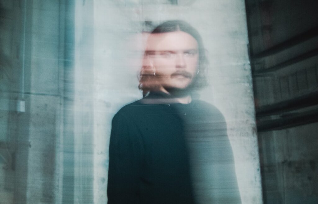 OVNI95 : « Le club est un laboratoire de perception »