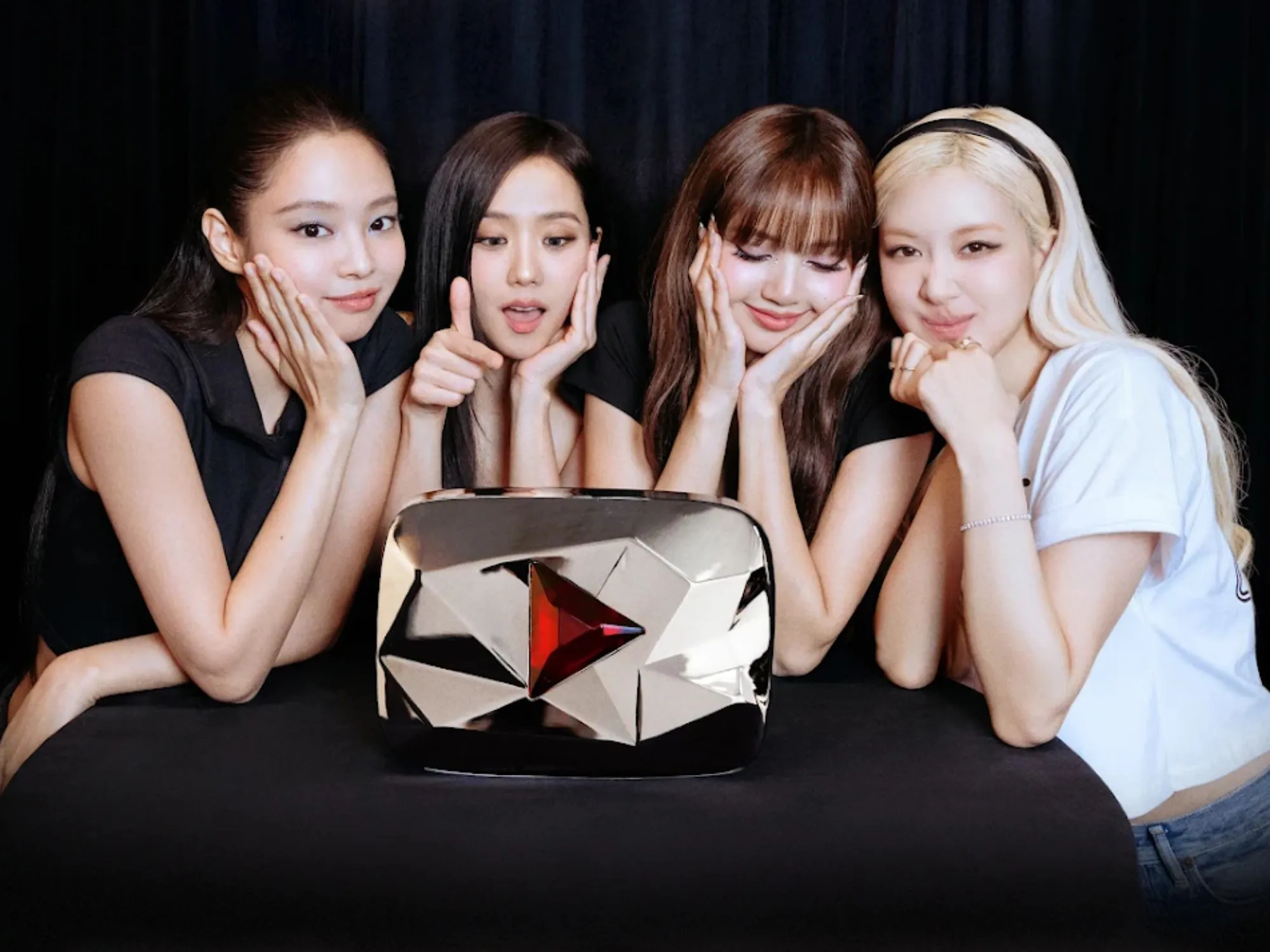 Blackpink est le premier artiste à atteindre 100 millions d'abonnés YouTube