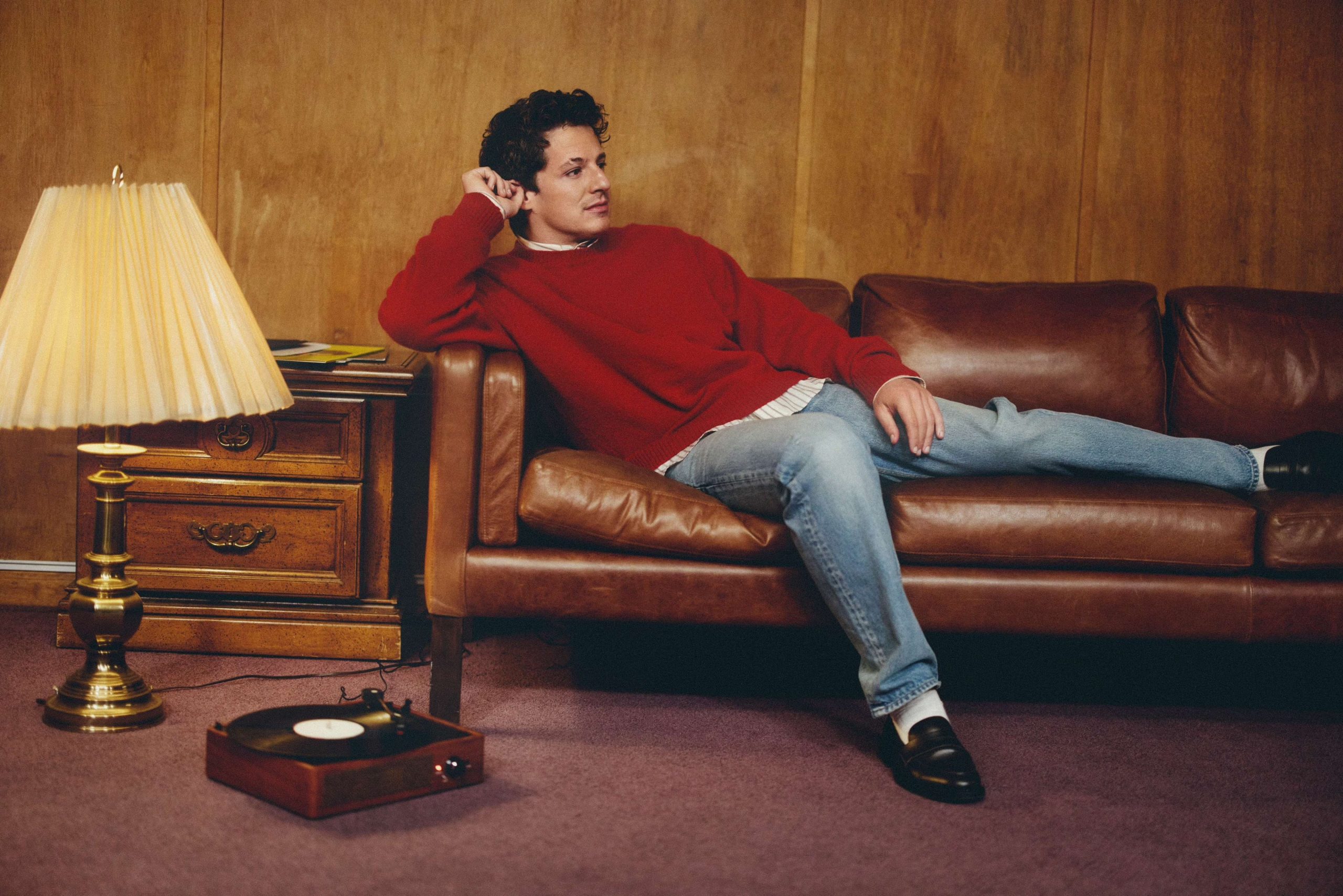 Charlie Puth obtient un nouveau poste de directeur musical chez Moises